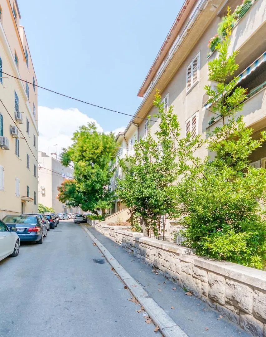 Apartment Ruby Split 0*,  Kroatien